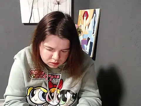 so shy online show from March 15, 7:09 am