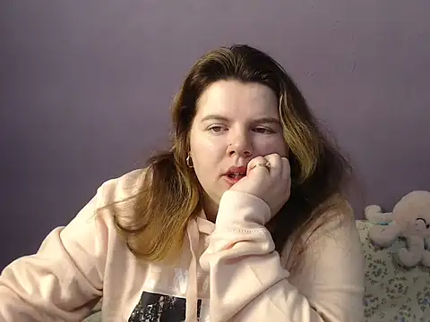 so shy online show from November 26, 7:31 am