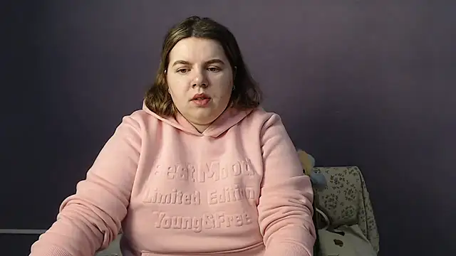 Snapshot of so_shy chatting on March 11, 7:03 am so shy online show from March 11, 7:03 am