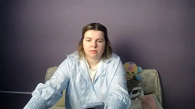 Snapshot of so_shy chatting on March 24, 6:29 am so shy online show from March 24, 6:29 am