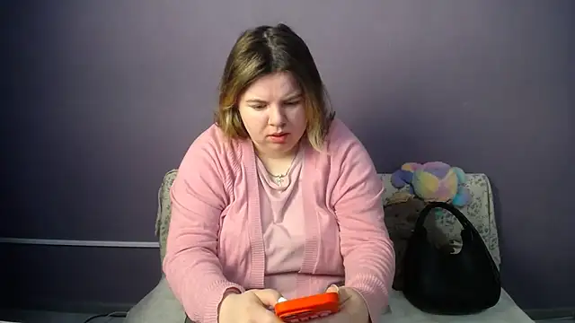 so shy online show from May 13, 6:33 am