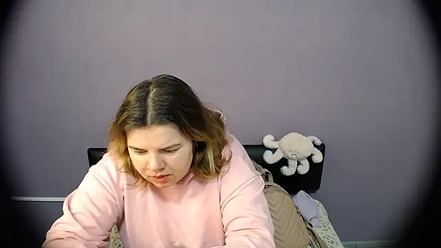 so shy online show from June 16, 6:38 am