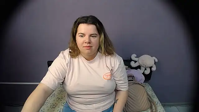 so shy online show from June 25, 6:40 am
