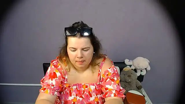 so shy online show from July 1, 6:26 am