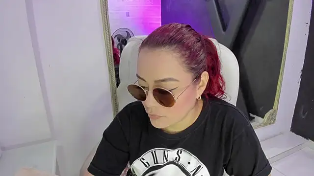 DarlingBDSM  online show from March 15, 1:40 pm