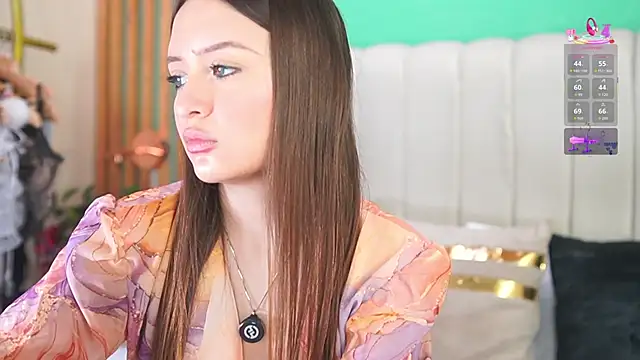 Snapshot of katlyn_martins chatting on September 16, 7:15 pm katlyn martins online show from September 16, 7:15 pm