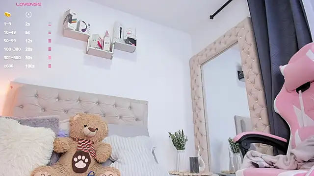 lorennahernandez01 online show from November 16, 10:54 am