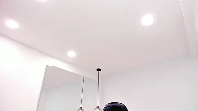 dolly walker online show from February 25, 5:19 am