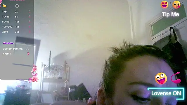 Snapshot of lorena789 chatting on September 28, 9:09 pm lorena789 online show from September 28, 9:09 pm