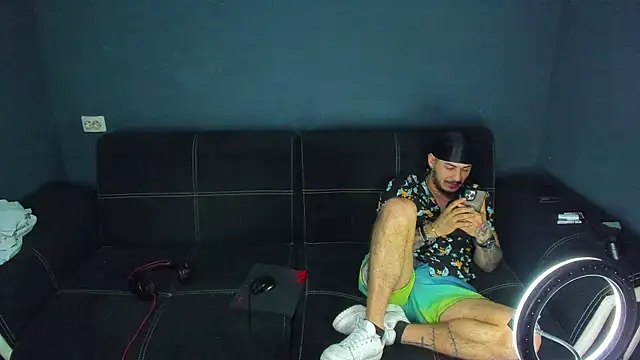 chrismaster12 online show from February 28, 4:54 am
