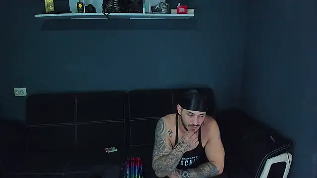 chrismaster12 online show from March 3, 8:32 pm
