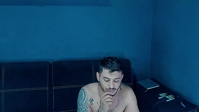 chrismaster12 online show from March 19, 8:22 pm