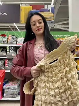 Snapshot of Melissa_crazy chatting on December 11, 3:15 pm Melissa crazy online show from December 11, 3:15 pm