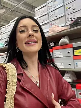 Snapshot of Melissa_crazy chatting on December 11, 6:20 pm Melissa crazy online show from December 11, 6:20 pm