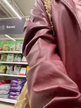 Snapshot of Melissa_crazy chatting on January 10, 3:16 pm Melissa crazy online show from January 10, 3:16 pm