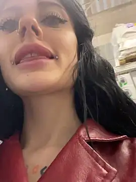 Snapshot of Melissa_crazy chatting on February 1, 6:08 pm Melissa crazy online show from February 1, 6:08 pm