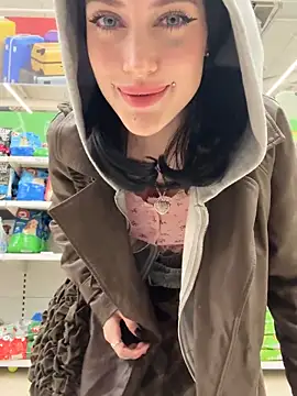 Snapshot of Melissa_crazy chatting on October 29, 3:36 pm Melissa crazy online show from October 29, 3:36 pm