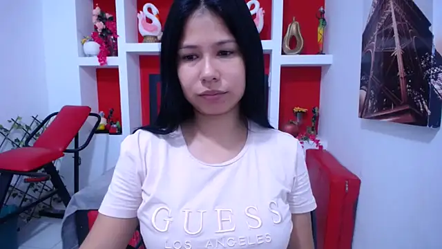 Snapshot of Letty_Plugxo chatting on October 18, 12:39 pm Letty Plugxo online show from October 18, 12:39 pm