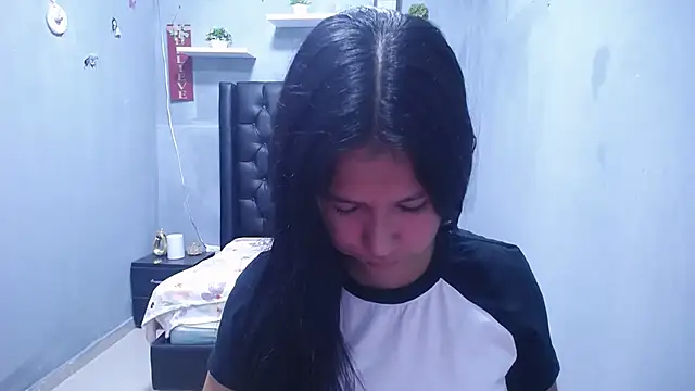 Snapshot of Letty_Plugxo chatting on March 10, 1:27 pm Letty Plugxo online show from March 10, 1:27 pm