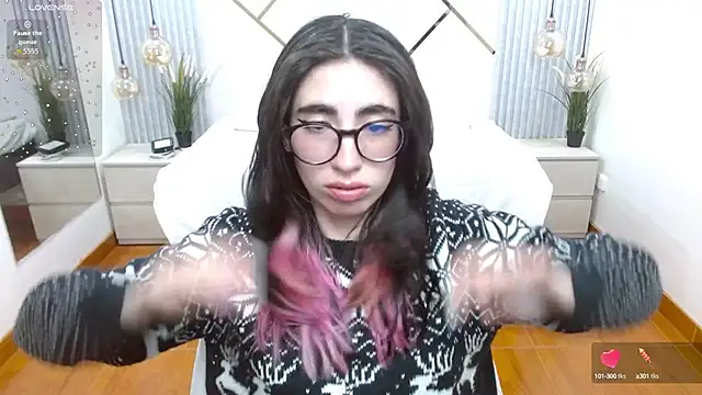 Snapshot of LenaRoses chatting on September 24, 7:50 pm LenaRoses online show from September 24, 7:50 pm