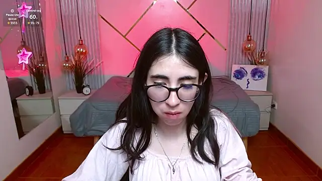 LenaRoses online show from May 1, 8:13 pm