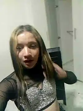 Snapshot of Valerii_Gil chatting on February 18, 8:38 am Valerii Gil online show from February 18, 8:38 am