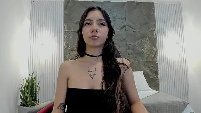 Snapshot of alice_greco chatting on March 25, 3:29 pm alice greco online show from March 25, 3:29 pm