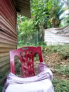 Snapshot of Sweet_Toy20 chatting on October 21, 1:17 am Sweet Toy20 online show from October 21, 1:17 am