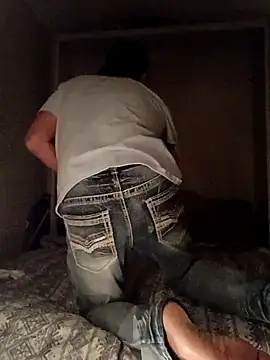 Snapshot of lRainbowBoy chatting on November 20, 1:28 am lRainbowBoy online show from November 20, 1:28 am