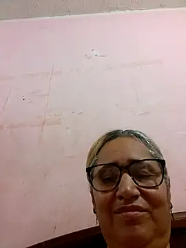 Snapshot of _candi chatting on September 28, 12:21 pm  candi online show from September 28, 12:21 pm