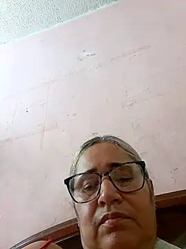 Snapshot of _candi chatting on October 1, 6:47 pm  candi online show from October 1, 6:47 pm