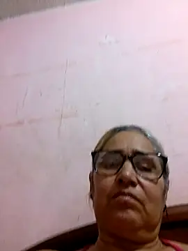 Snapshot of _candi chatting on October 4, 1:36 am  candi online show from October 4, 1:36 am