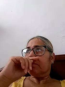  candi online show from January 11, 1:16 pm