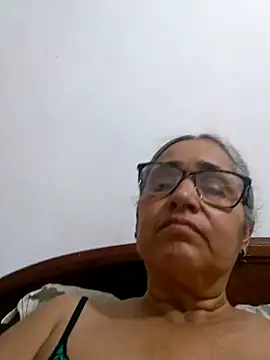  candi online show from May 11, 6:41 am