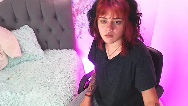 Snapshot of Alaska_atm chatting on December 1, 6:08 pm Alaska atm online show from December 1, 6:08 pm