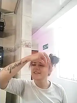 Snapshot of Alaska_atm chatting on December 19, 7:51 pm Alaska atm online show from December 19, 7:51 pm