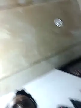 Snapshot of john10_singh chatting on October 25, 5:08 pm john10 singh online show from October 25, 5:08 pm