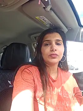 Snapshot of AfghanPrincess chatting on April 11, 1:15 pm AfghanPrincess online show from April 11, 1:15 pm