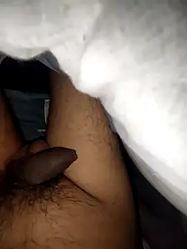 studboy1111 online show from December 16, 7:54 pm
