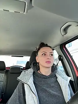 dolcevita002 online show from March 12, 11:38 am