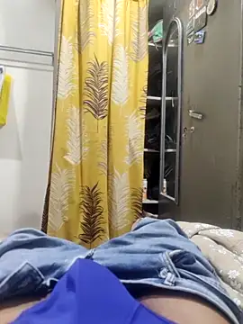 Snapshot of Believerrrr chatting on April 3, 10:30 pm Believerrrr online show from April 3, 10:30 pm