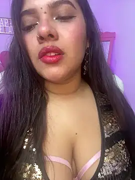krishaa  online show from May 13, 9:00 pm