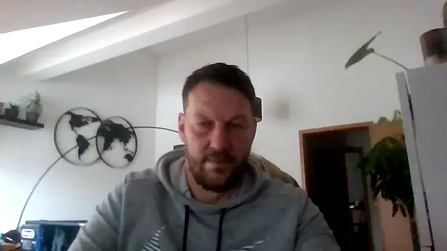 BennyLommy online show from January 13, 10:09 am