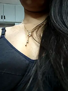 Snapshot of Sarita_7 chatting on March 18, 3:42 am Sarita 7 online show from March 18, 3:42 am