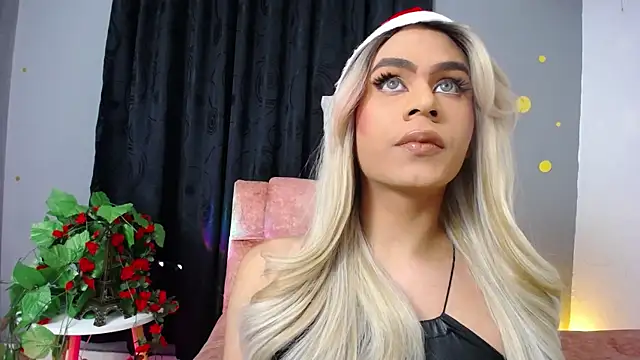 Snapshot of saskya_deluxxe_oficial_ chatting on December 29, 11:08 pm saskya deluxxe oficial online show from December 29, 11:08 pm