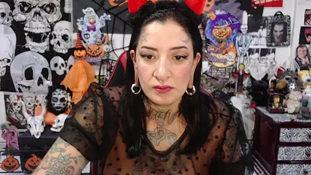 Snapshot of Rollyderolandia666 chatting on October 20, 10:10 pm Rollyderolandia666 online show from October 20, 10:10 pm