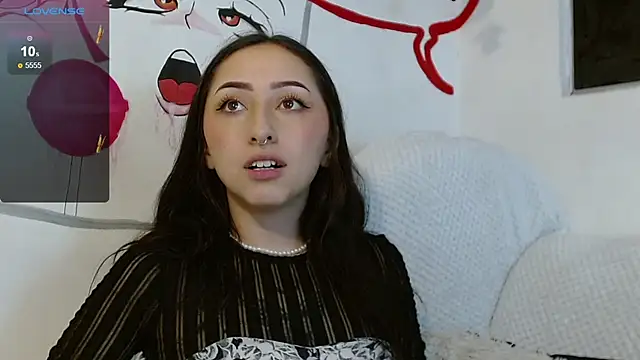 Snapshot of v1cky_ chatting on December 12, 9:37 pm v1cky online show from December 12, 9:37 pm