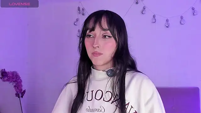 v1cky  online show from February 8, 12:14 am