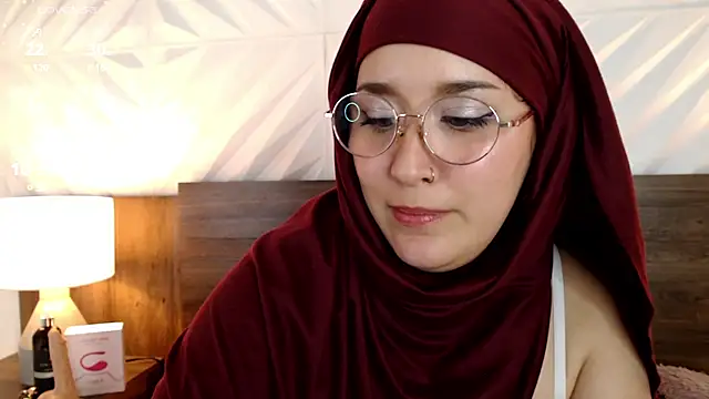 Snapshot of Dalila_bashar chatting on February 4, 7:55 pm Dalila bashar online show from February 4, 7:55 pm