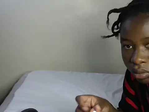 Snapshot of Novah_ chatting on February 5, 1:16 pm Novah online show from February 5, 1:16 pm